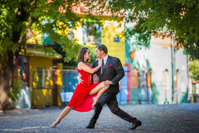 Nuo ispaniškų muzikos festivalių iki tango šventės Kretoje: įspūdingiausi vasaros renginiai, prie kurių verta derinti atostogas